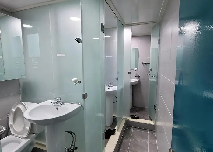 Coco Livingtel Jongno Hyehwa Station ホステル ソウル特別市