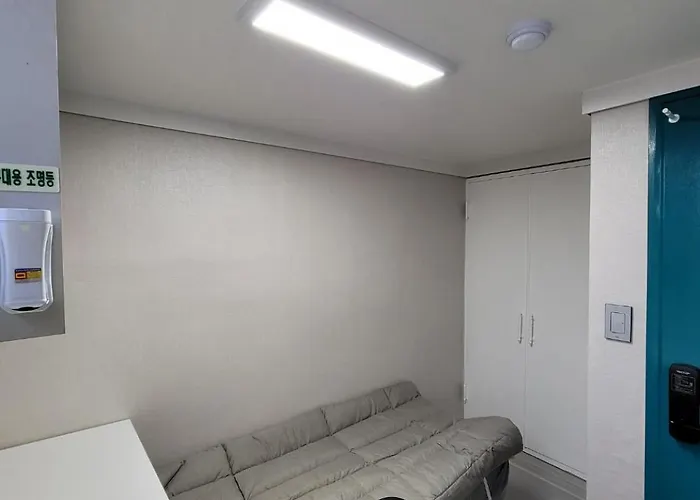 Coco Livingtel Jongno Hyehwa Station ホステル *