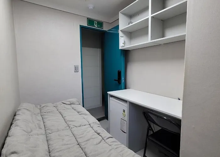 Coco Livingtel Jongno Hyehwa Station ホステル ソウル特別市