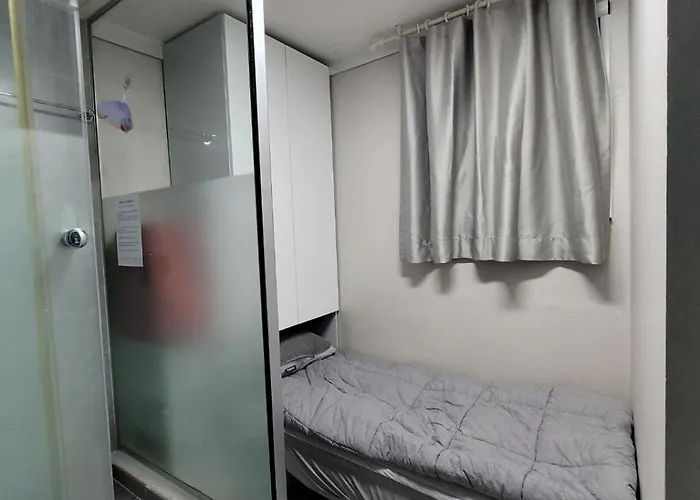 Coco Livingtel Jongno Hyehwa Station
