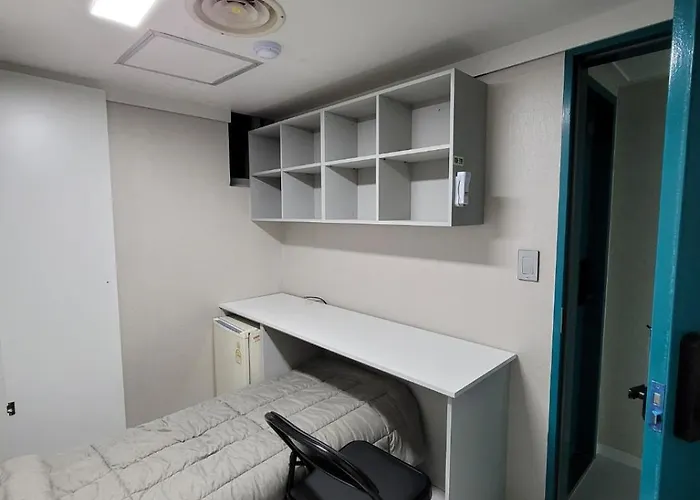 Coco Livingtel Jongno Hyehwa Station ホステル *