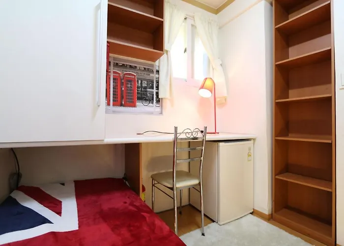 Coco Livingtel Jongno Hyehwa Station ホステル *